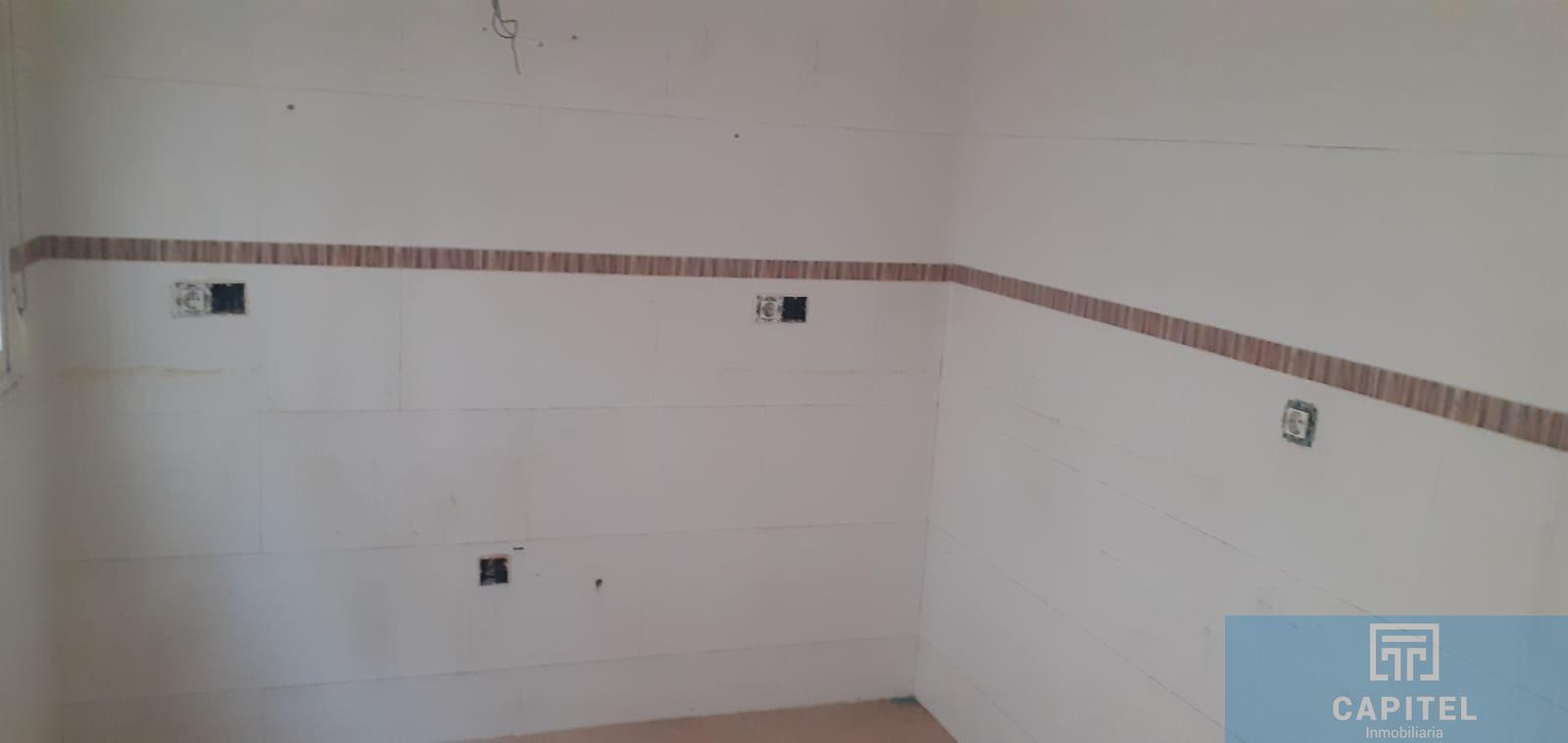 For sale of house in Córdoba