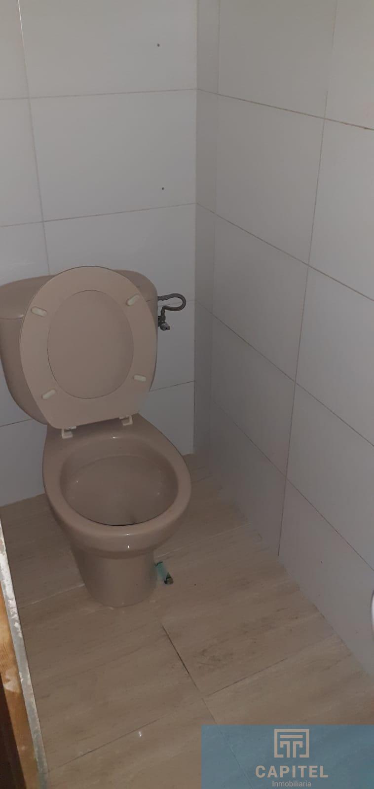 For sale of house in Córdoba