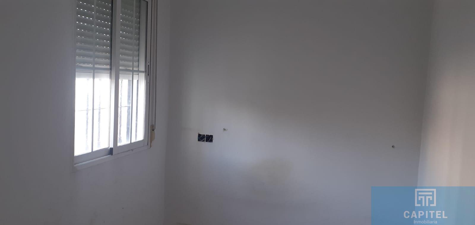 For sale of house in Córdoba