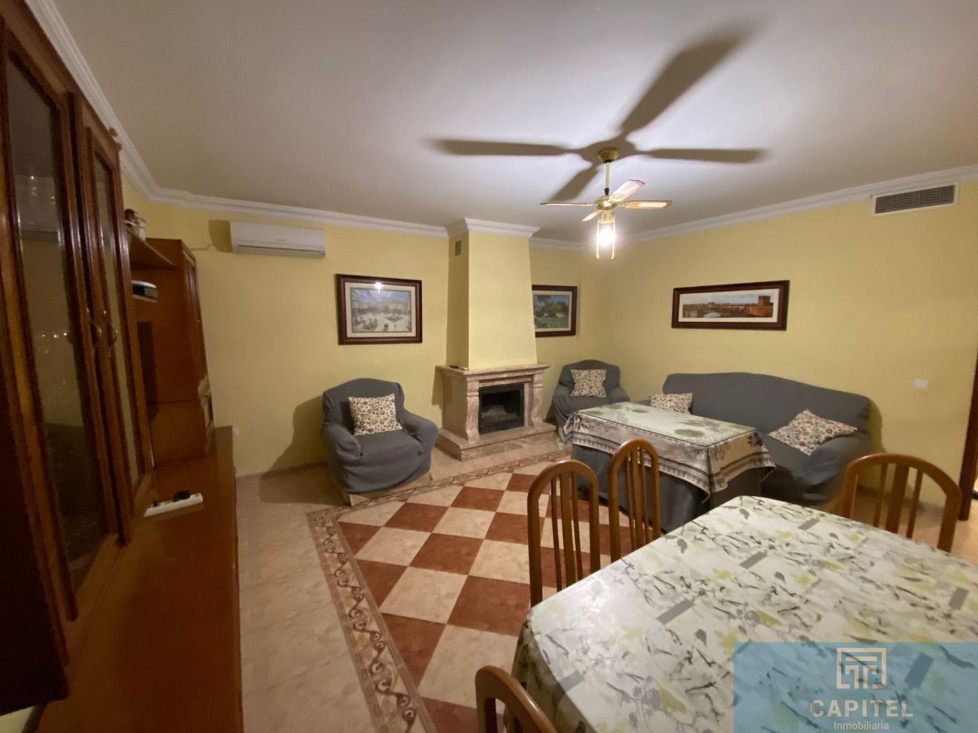 For sale of chalet in Córdoba