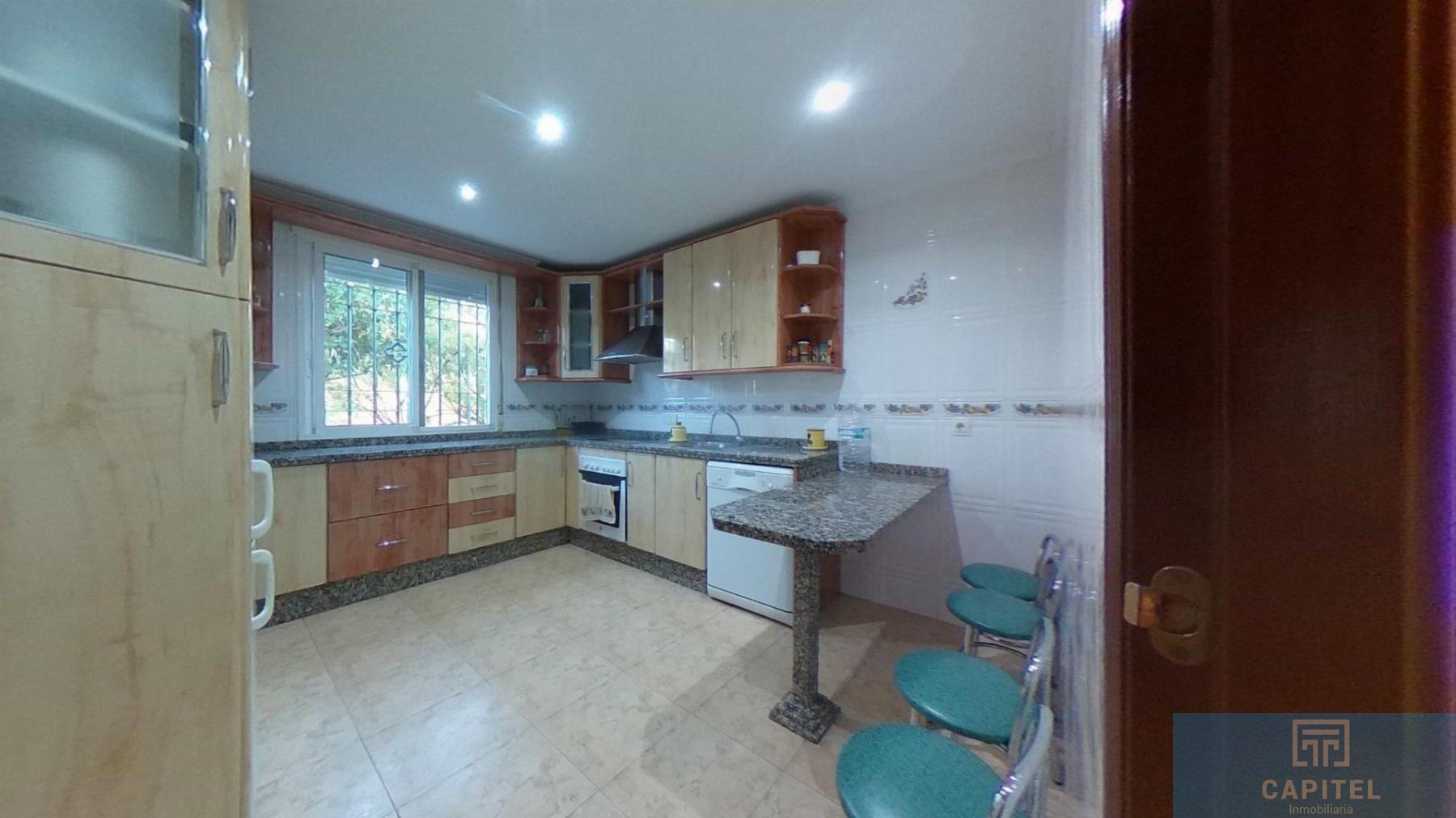 For sale of chalet in Córdoba