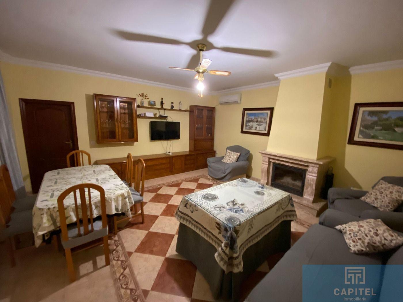 For sale of chalet in Córdoba
