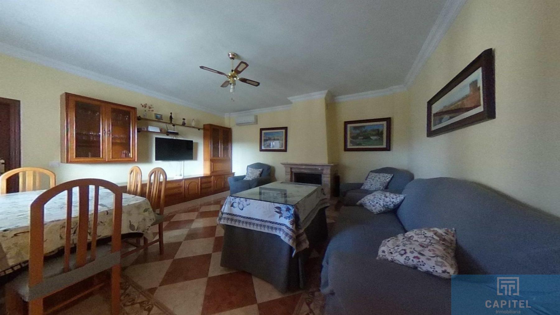 For sale of chalet in Córdoba