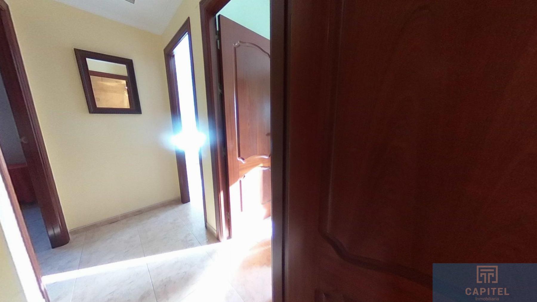 For sale of chalet in Córdoba