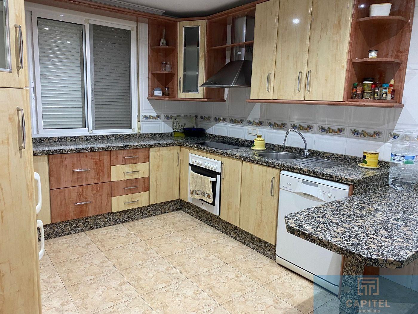 For sale of chalet in Córdoba