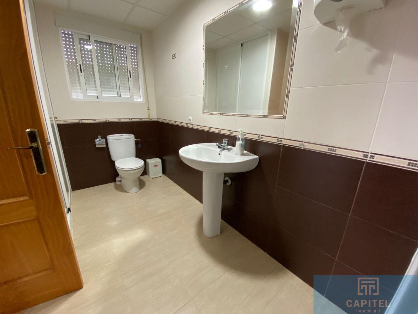For sale of chalet in Córdoba