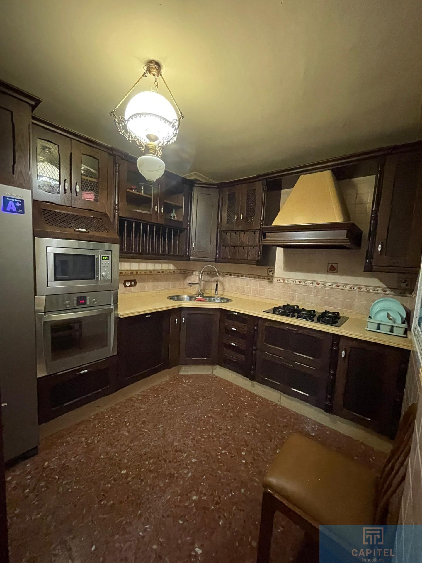 For sale of flat in Córdoba