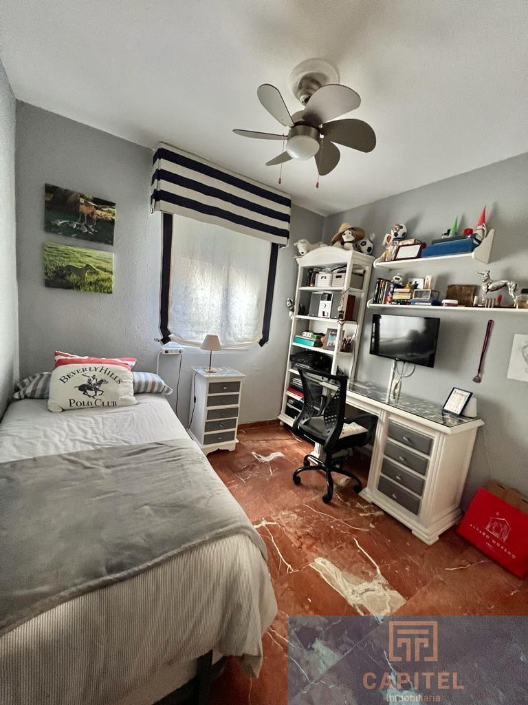 For sale of flat in Córdoba