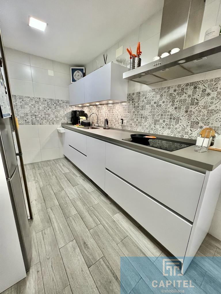 For sale of flat in Córdoba