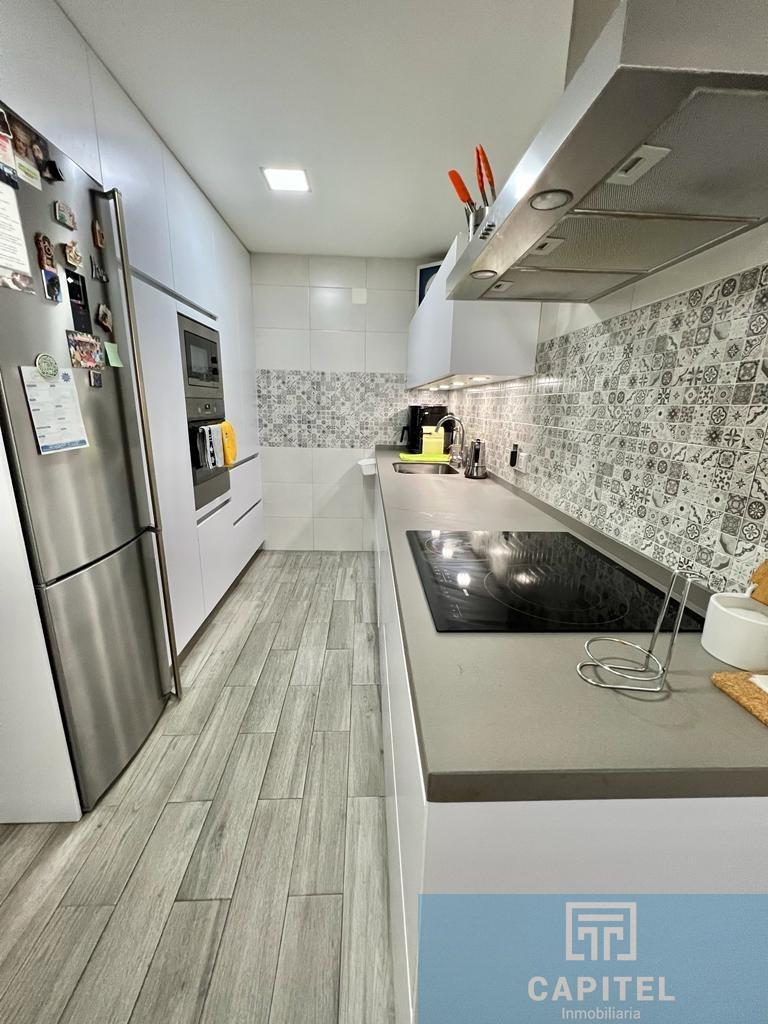 For sale of flat in Córdoba