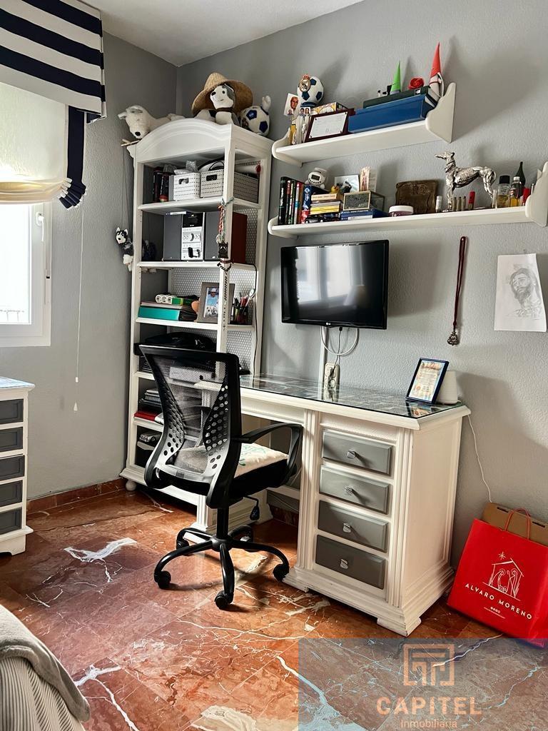 For sale of flat in Córdoba