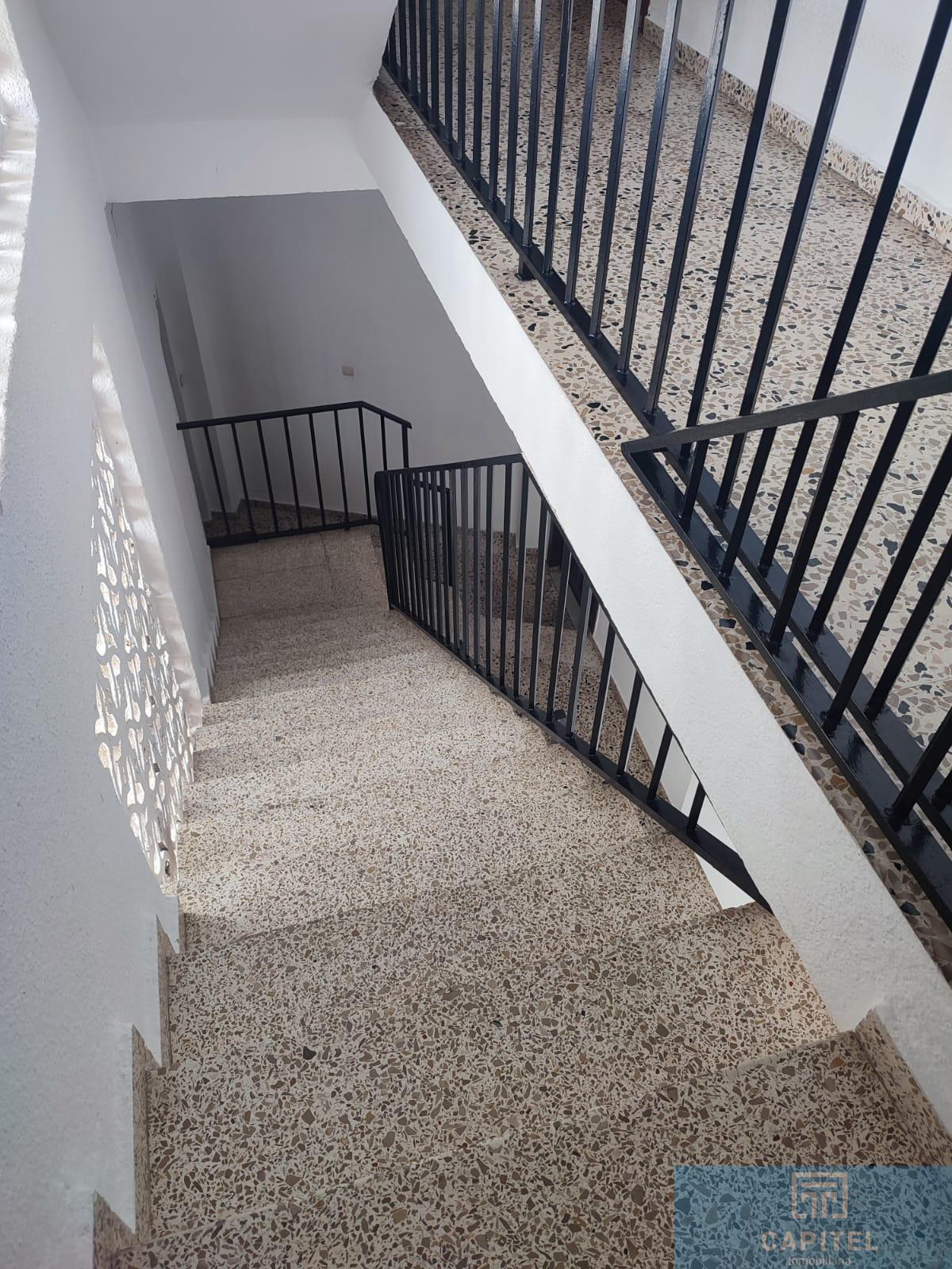 For sale of flat in Córdoba