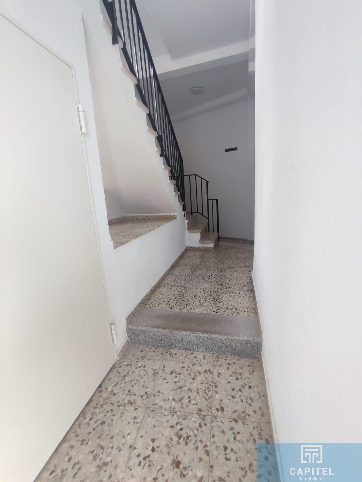For sale of flat in Córdoba