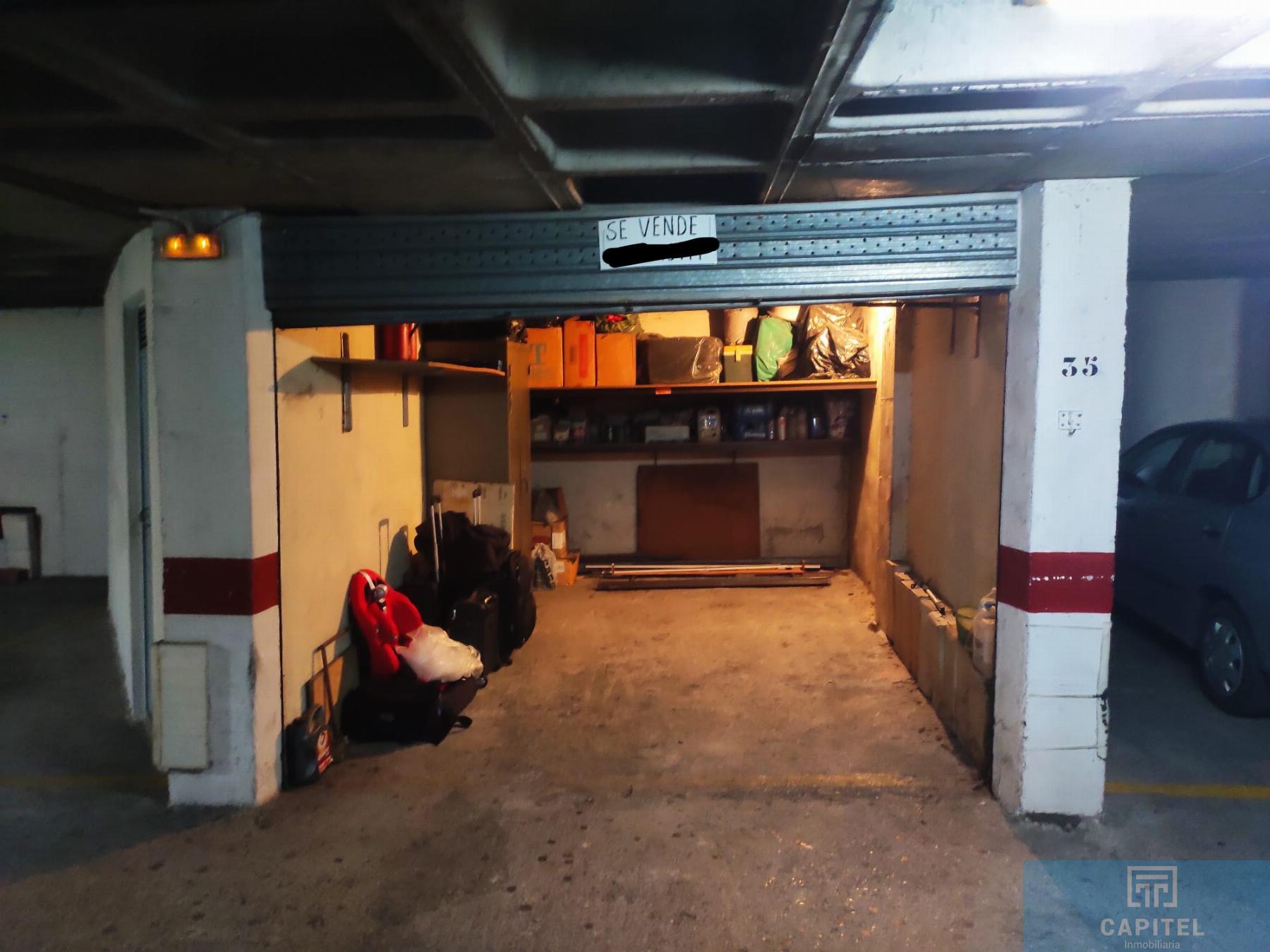 For sale of garage in Córdoba