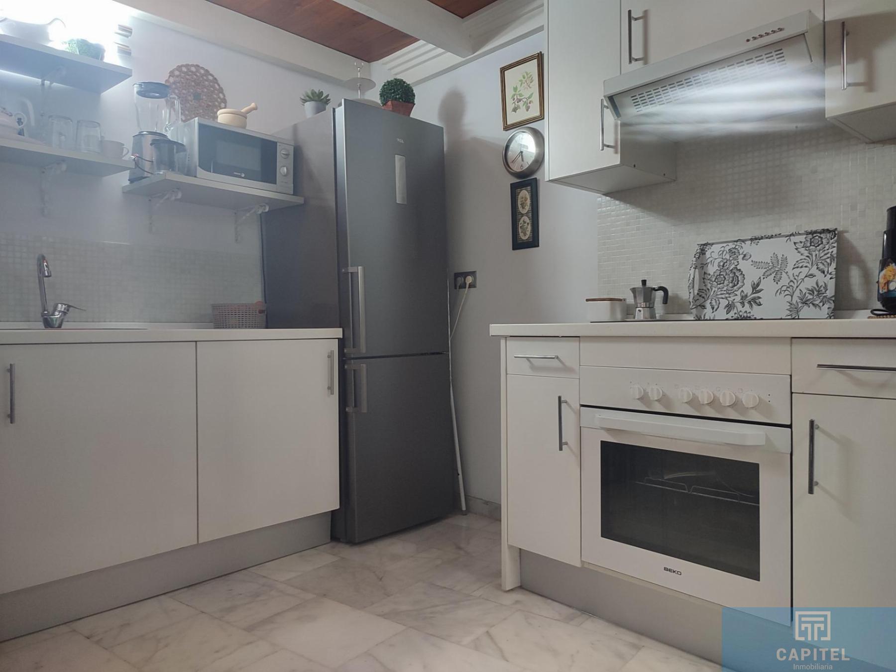 For sale of flat in Córdoba