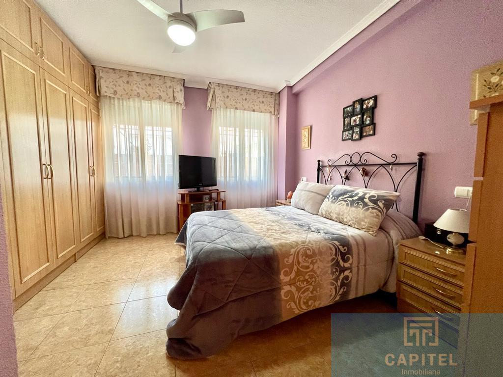 For sale of flat in Córdoba
