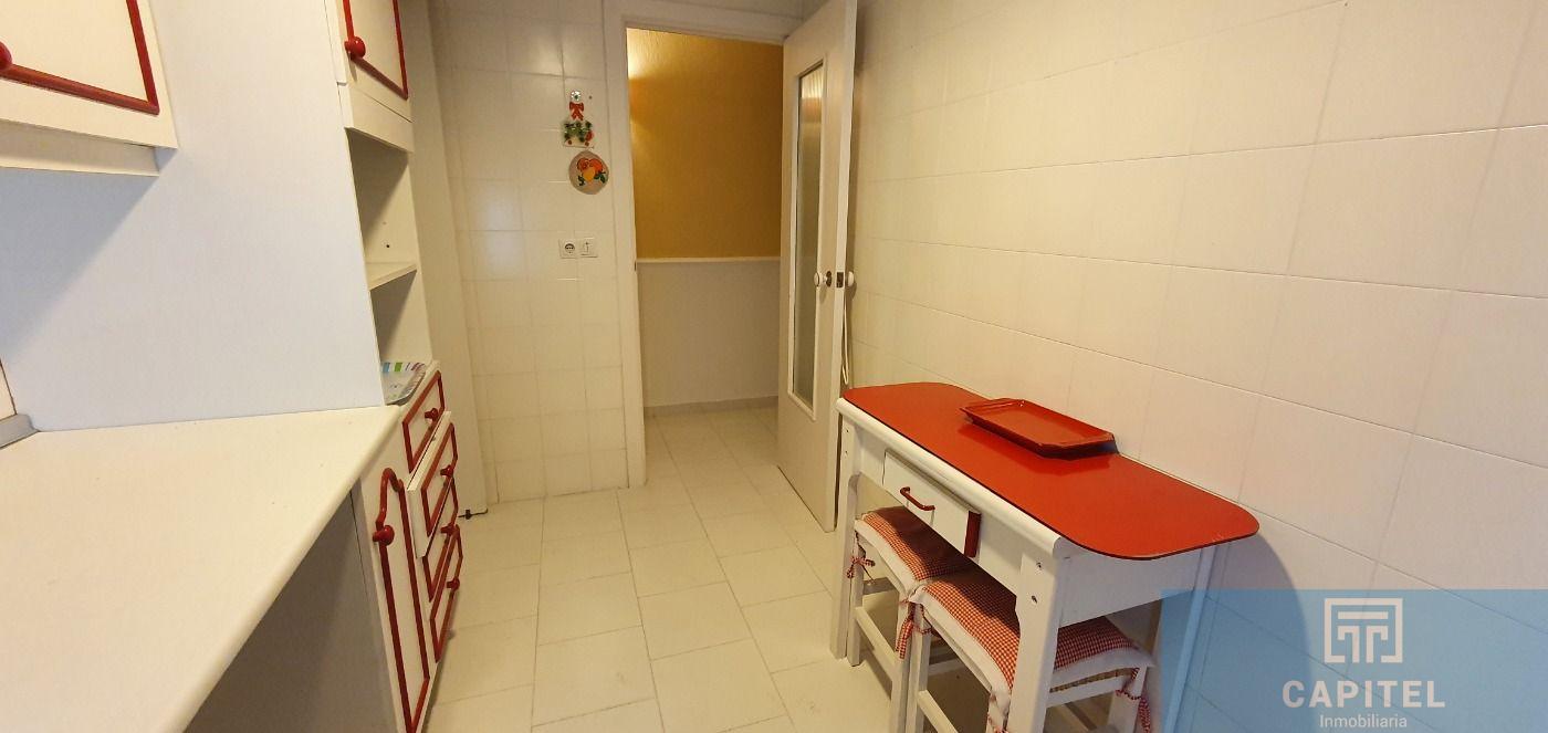 For sale of flat in Córdoba