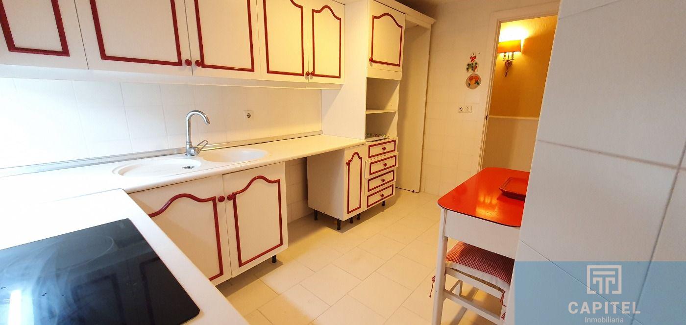 For sale of flat in Córdoba