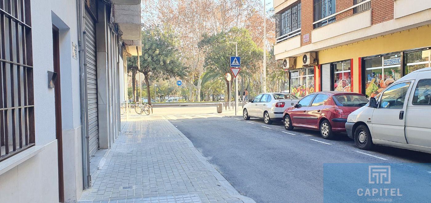 For sale of flat in Córdoba