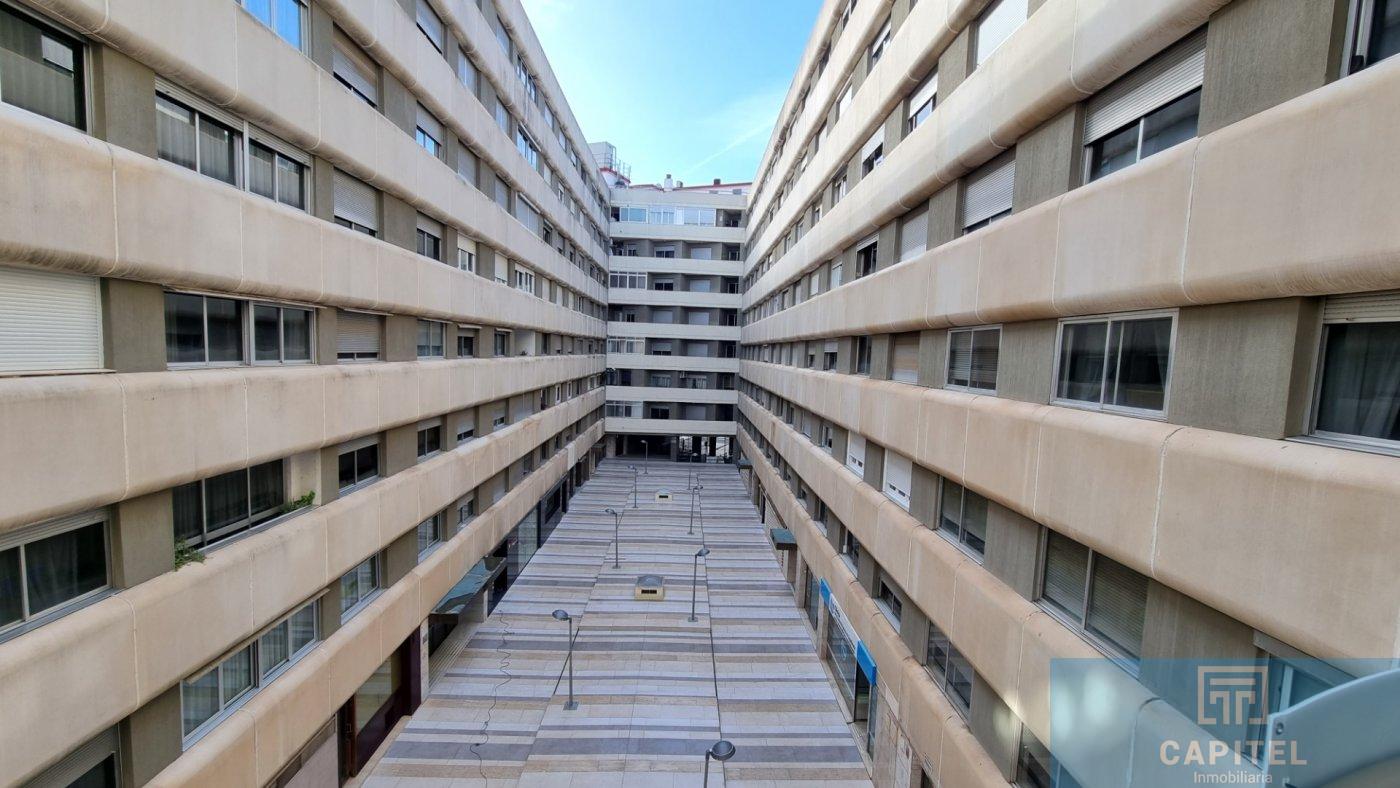 For sale of flat in Córdoba