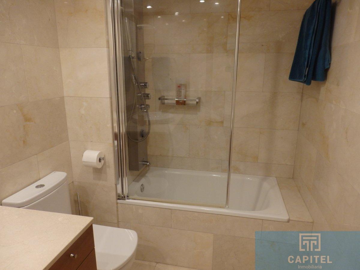 For sale of flat in Córdoba