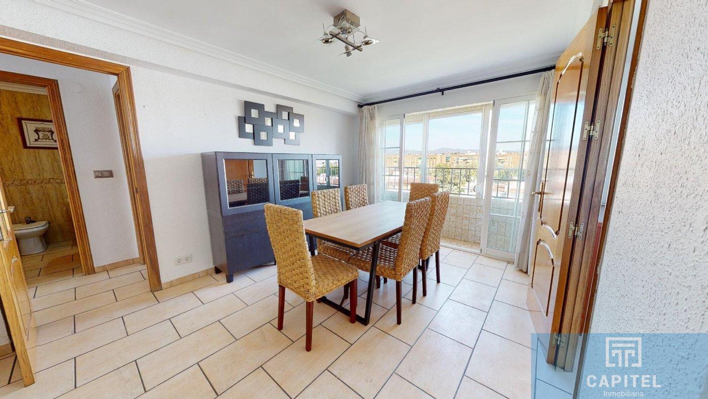 For sale of flat in Córdoba