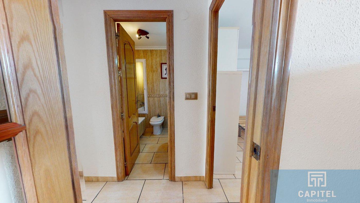 For sale of flat in Córdoba