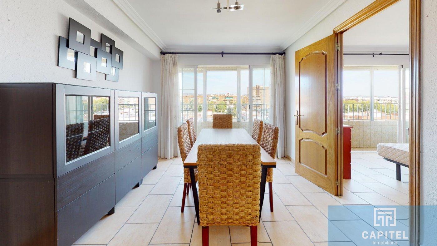 For sale of flat in Córdoba