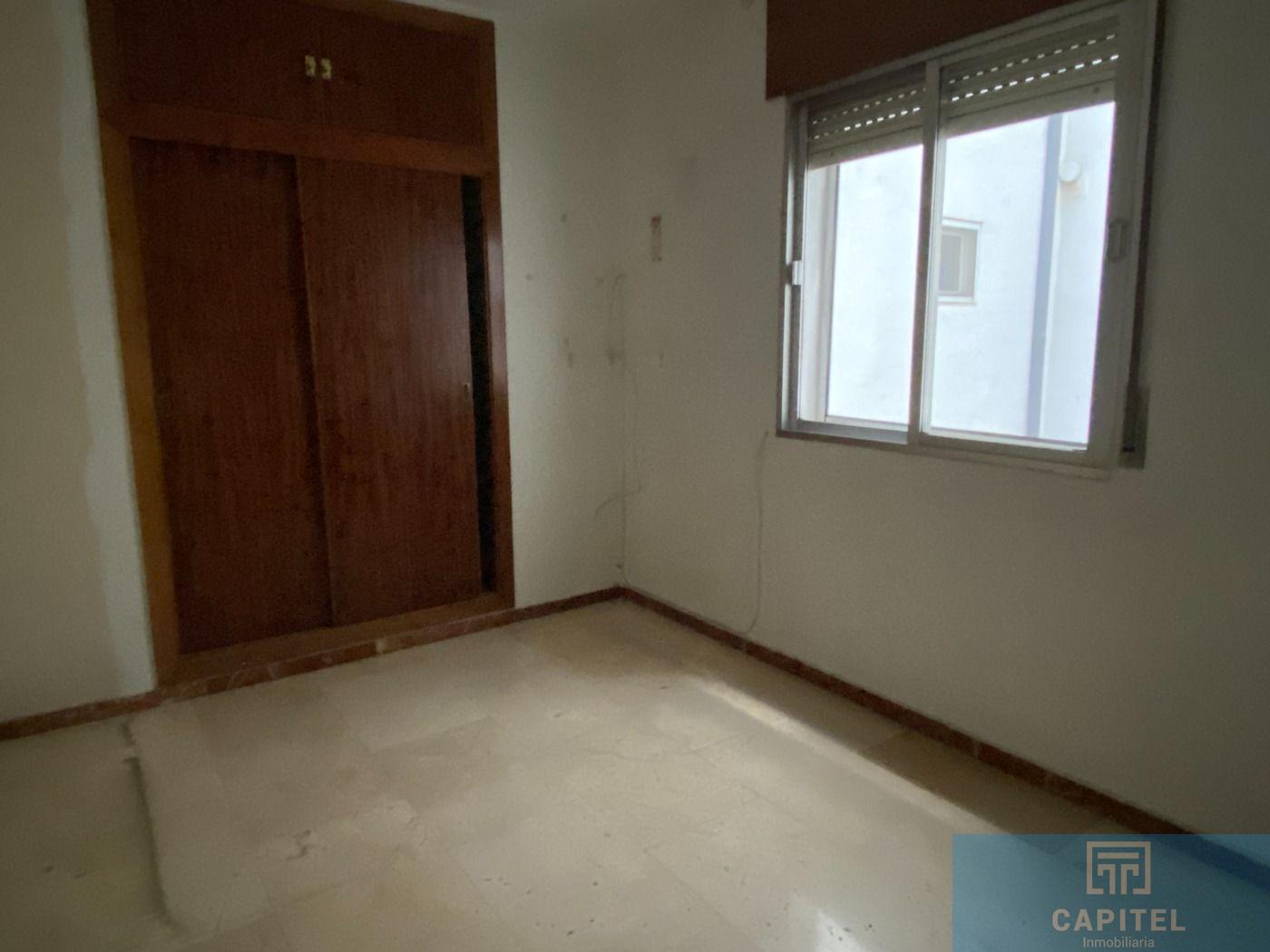 For sale of duplex in Córdoba