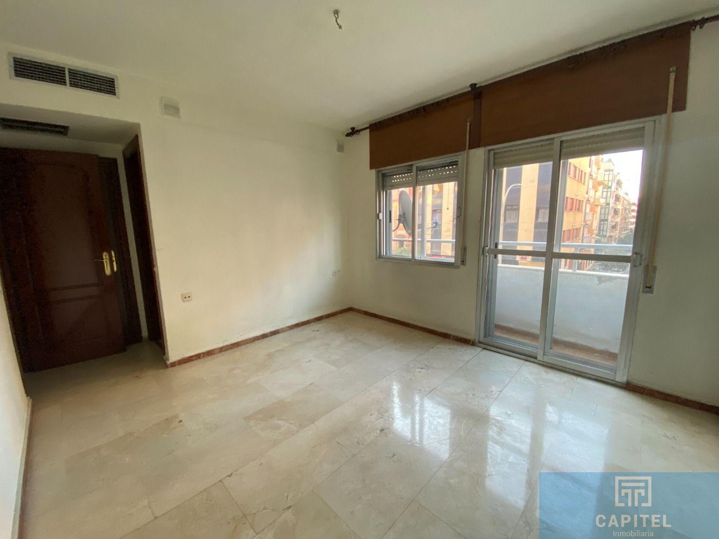 For sale of duplex in Córdoba