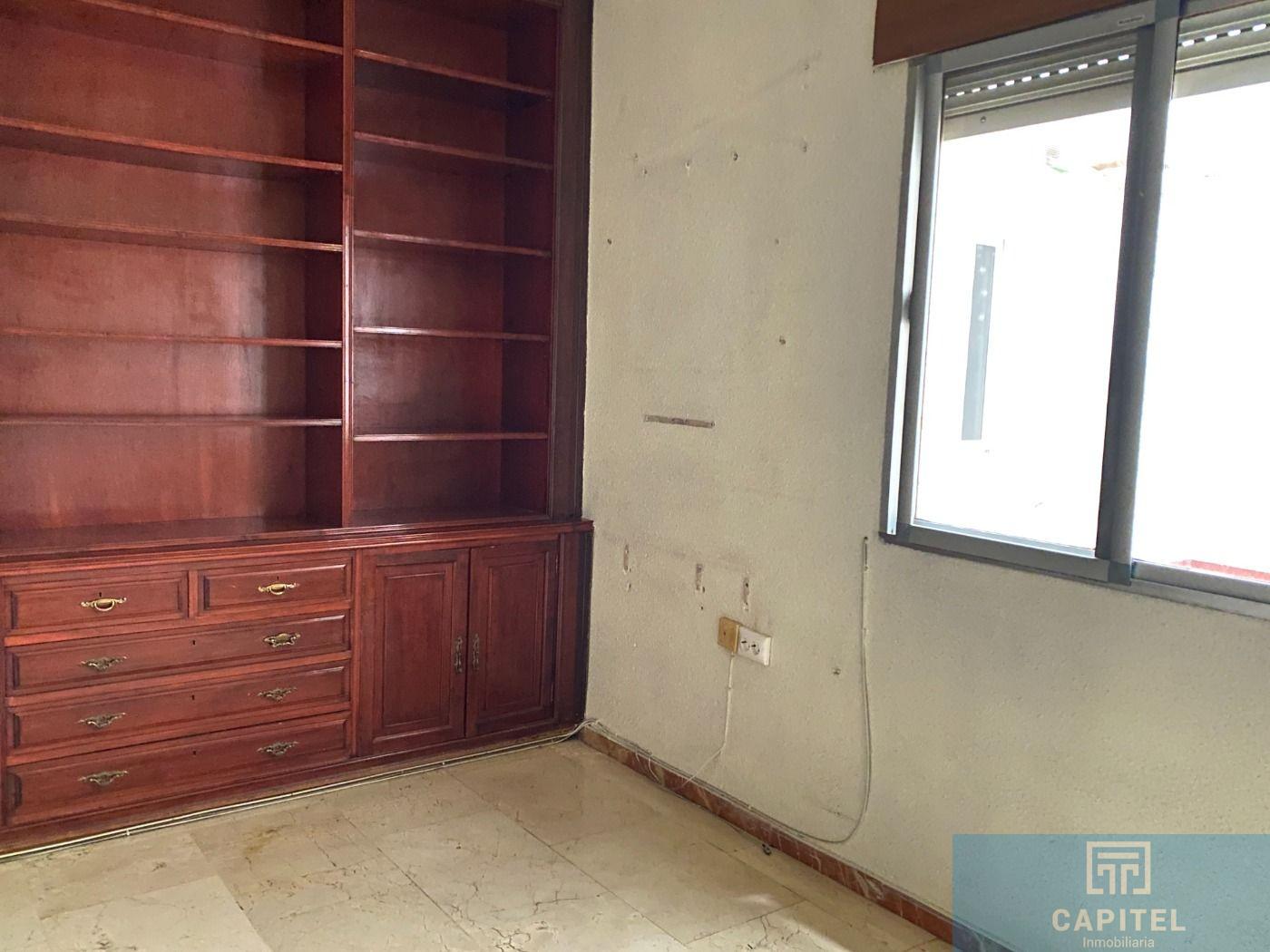 For sale of duplex in Córdoba