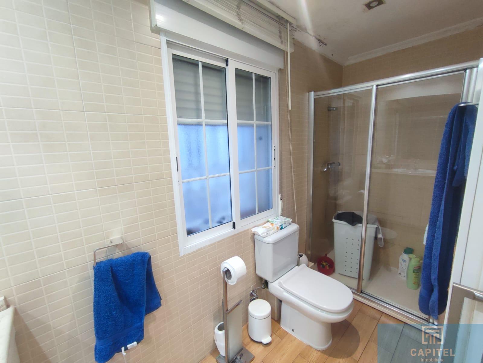 For sale of flat in Córdoba