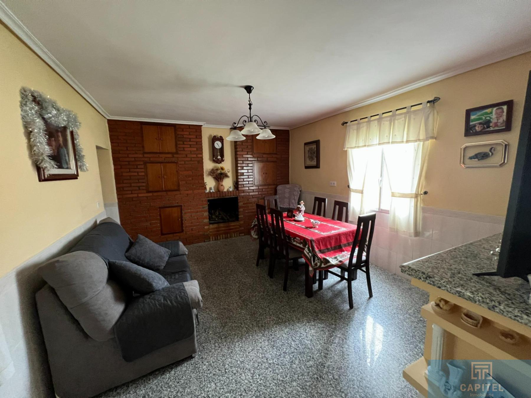 For sale of flat in Córdoba