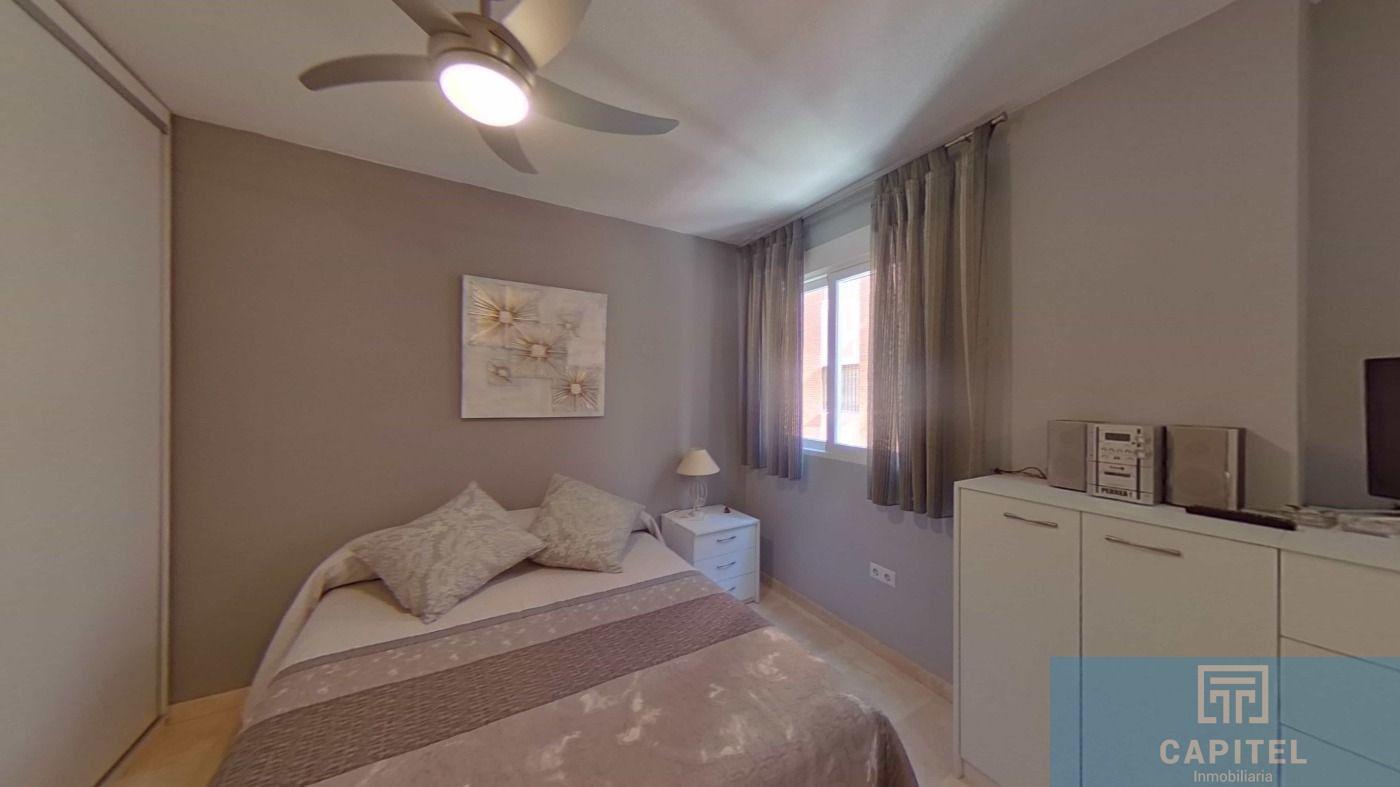 For sale of flat in Córdoba