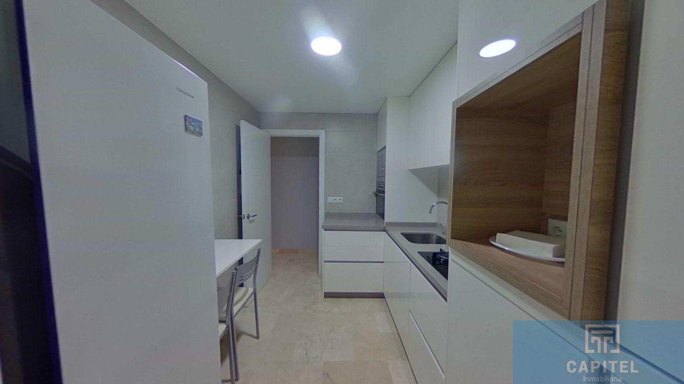For sale of flat in Córdoba