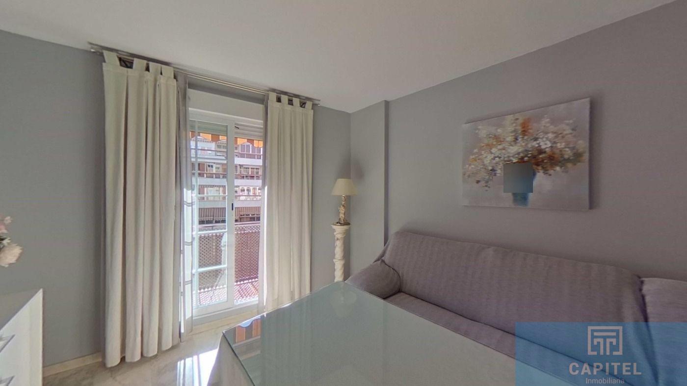 For sale of flat in Córdoba