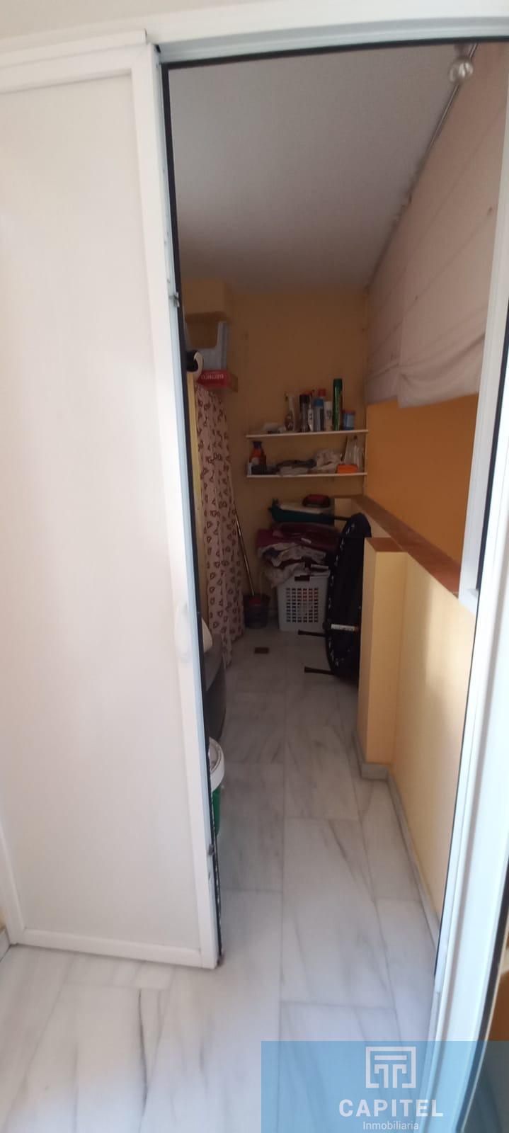 For sale of house in Córdoba