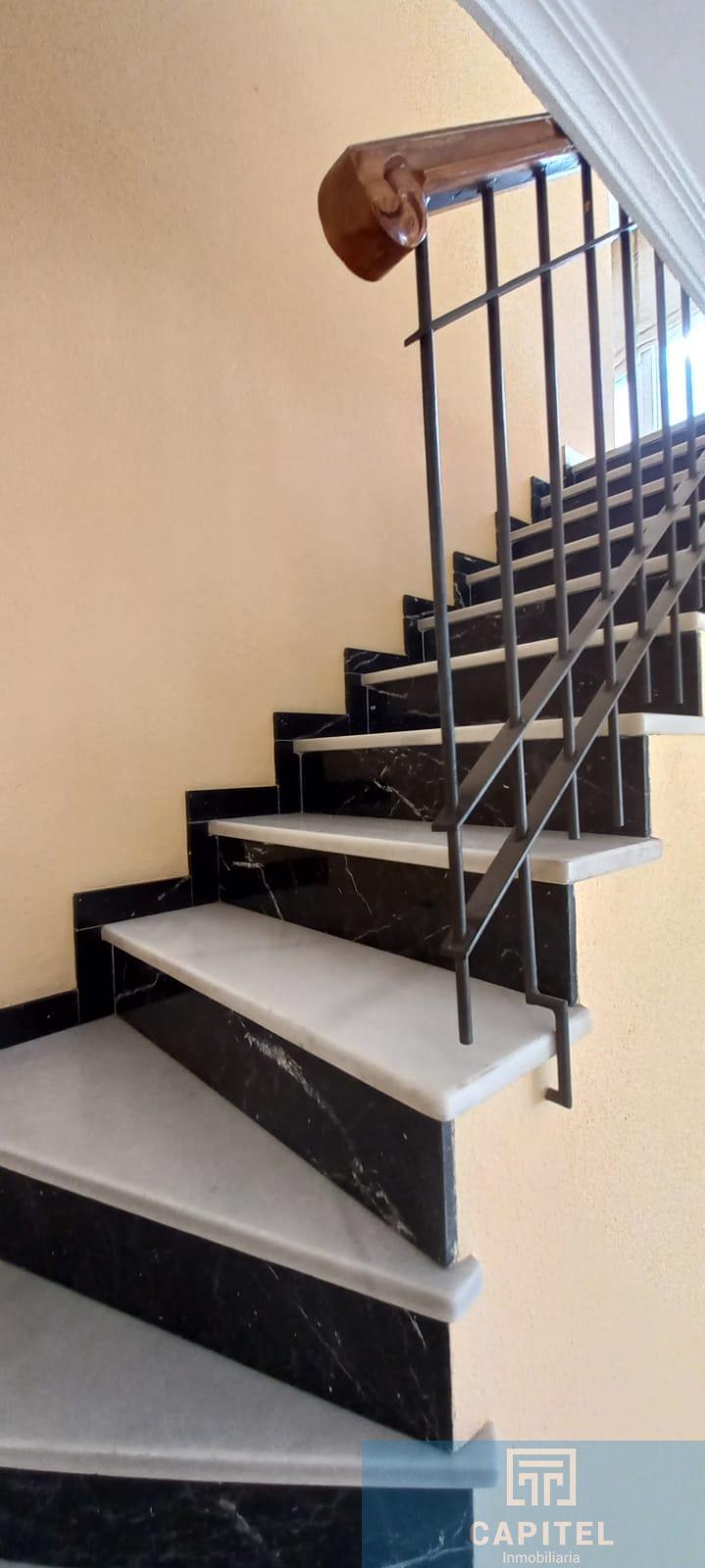 For sale of house in Córdoba