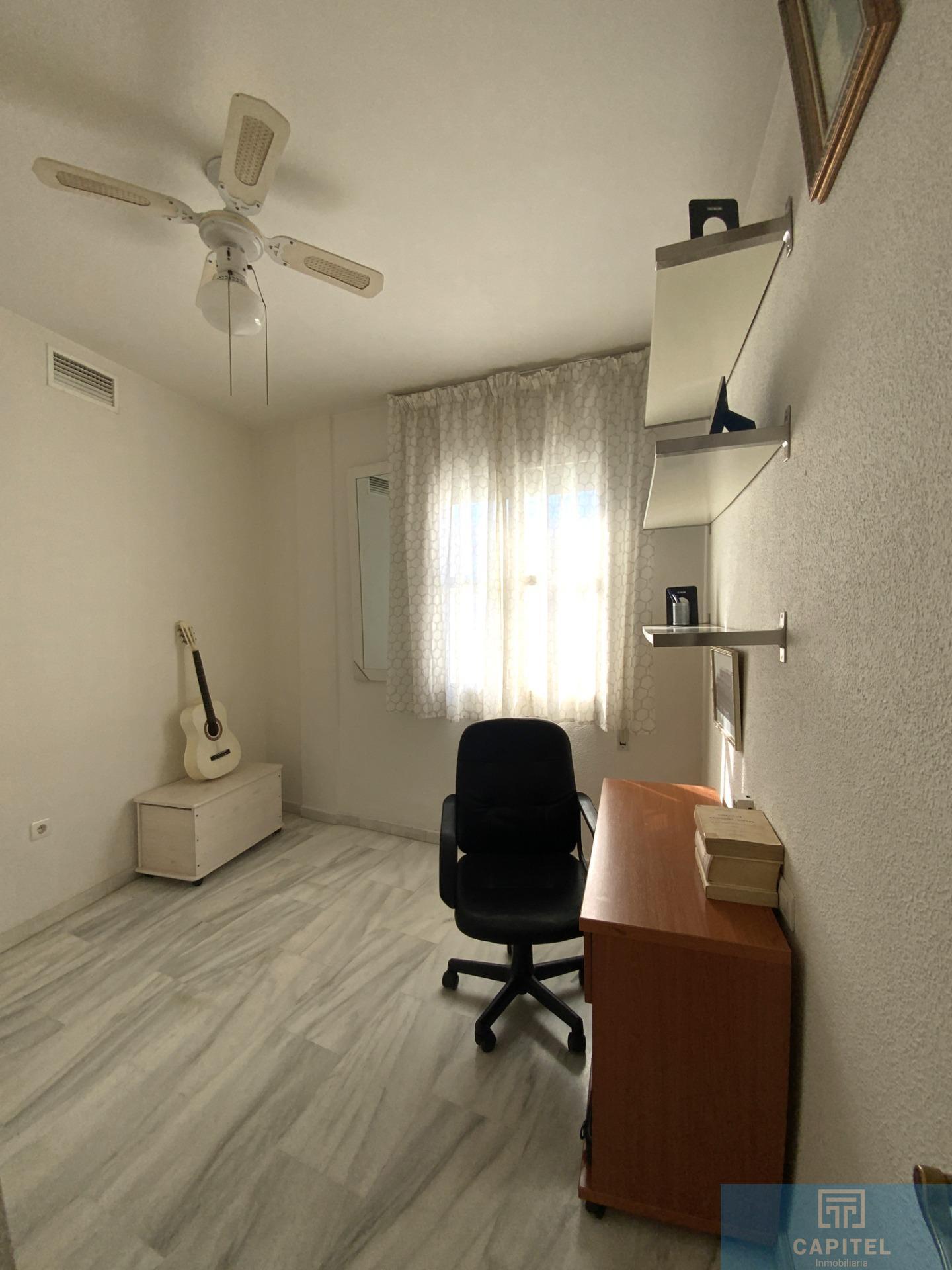 For sale of house in Córdoba