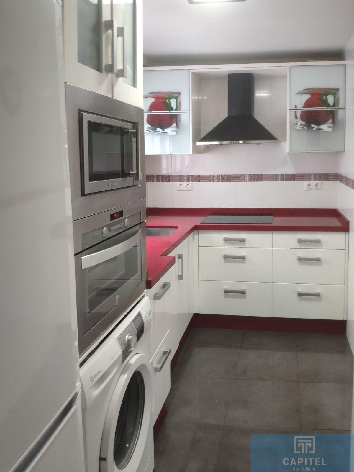 For sale of flat in Córdoba