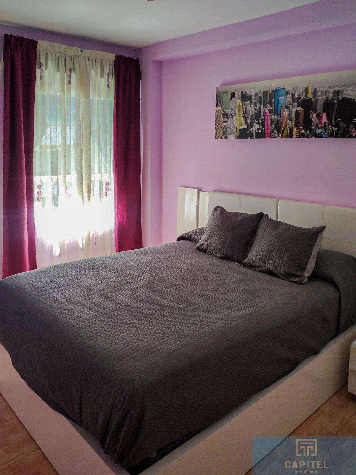 For sale of flat in Córdoba