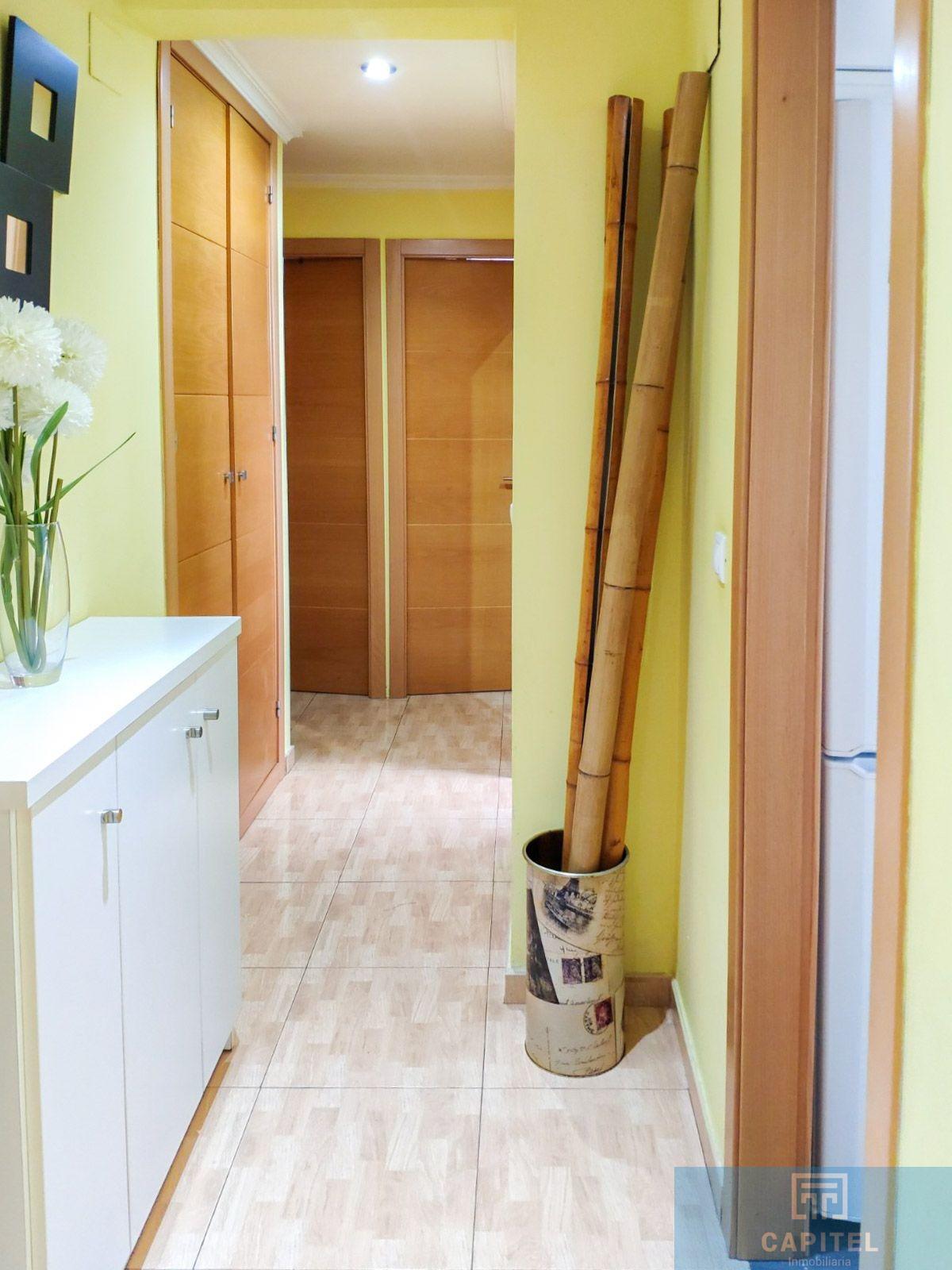 For sale of flat in Córdoba