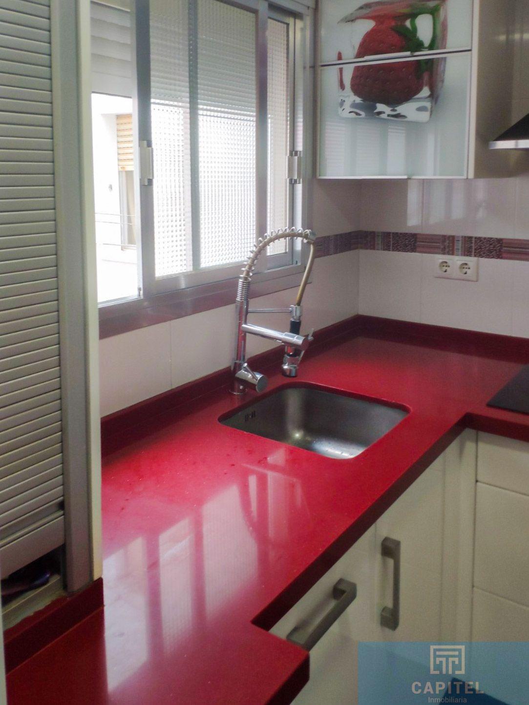 For sale of flat in Córdoba