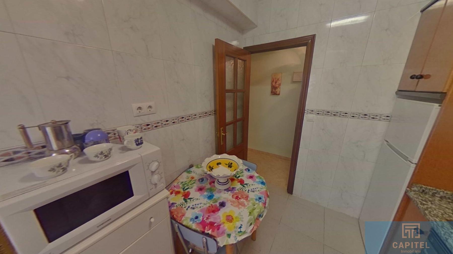 For sale of flat in Córdoba
