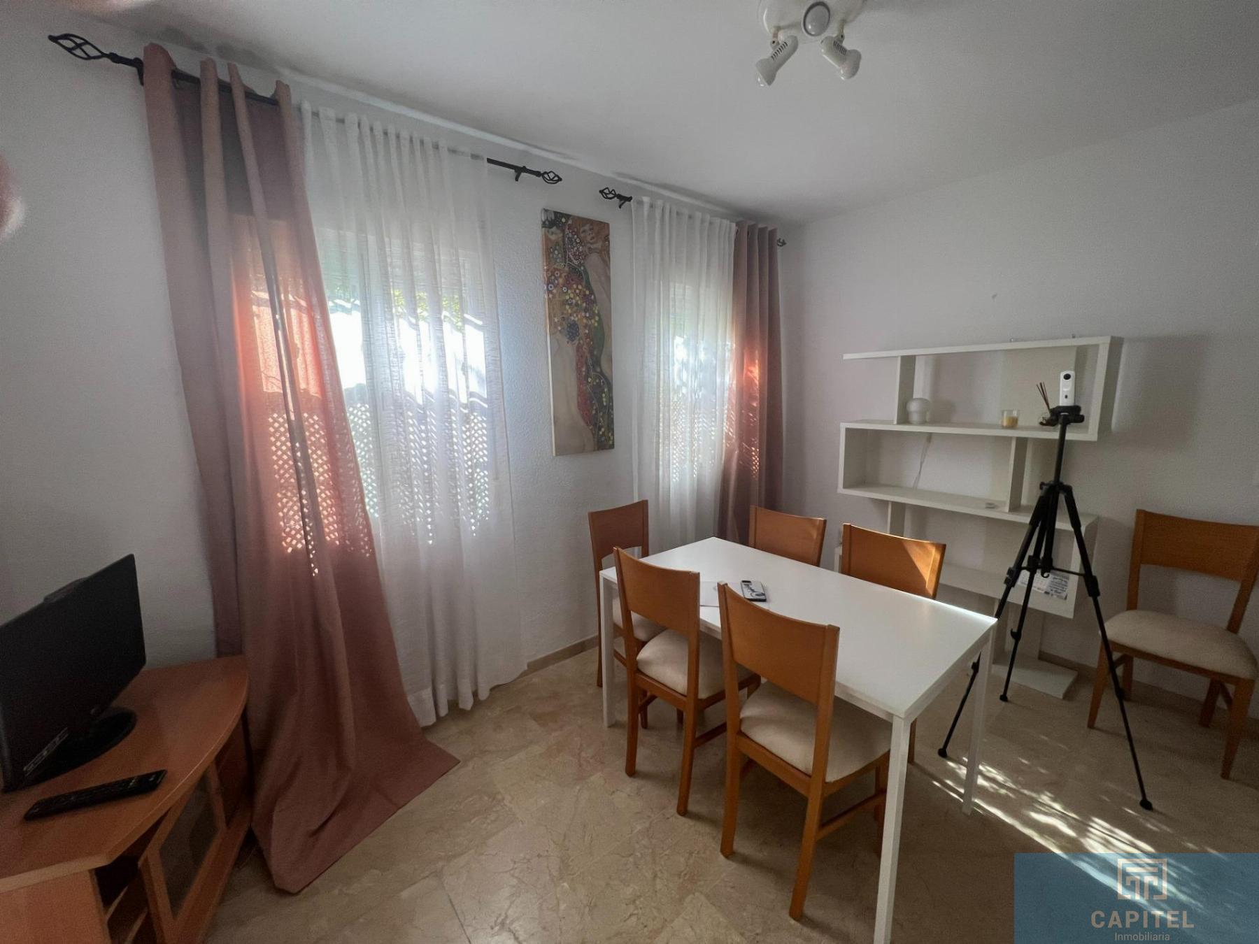 For sale of flat in Córdoba