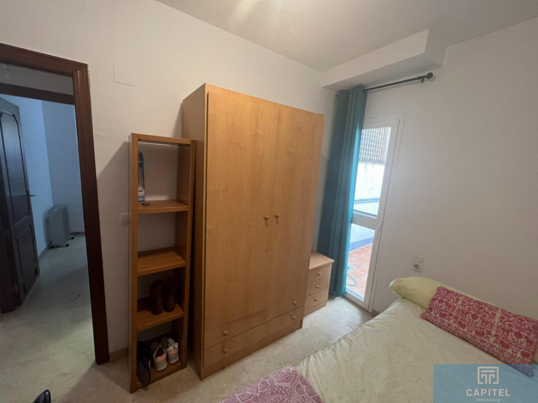 For sale of flat in Córdoba