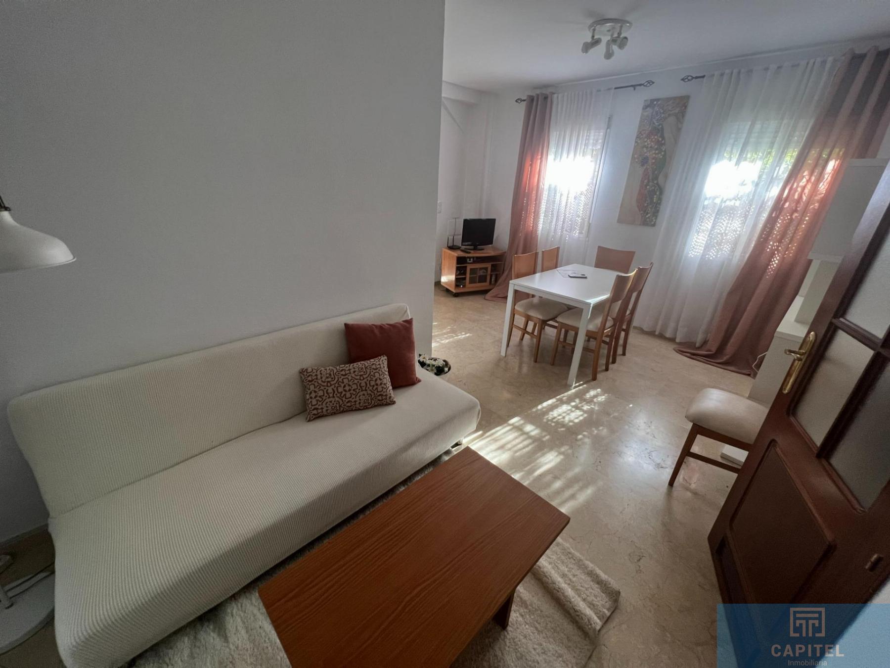 For sale of flat in Córdoba