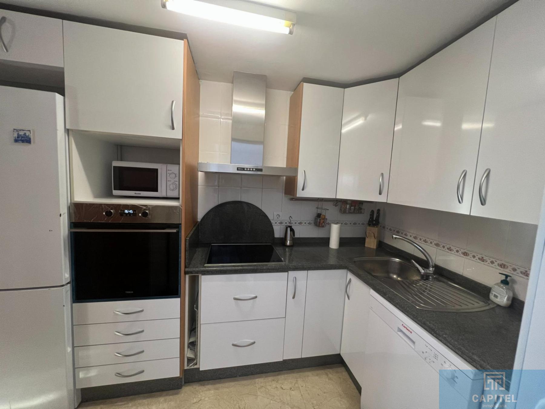 For sale of flat in Córdoba