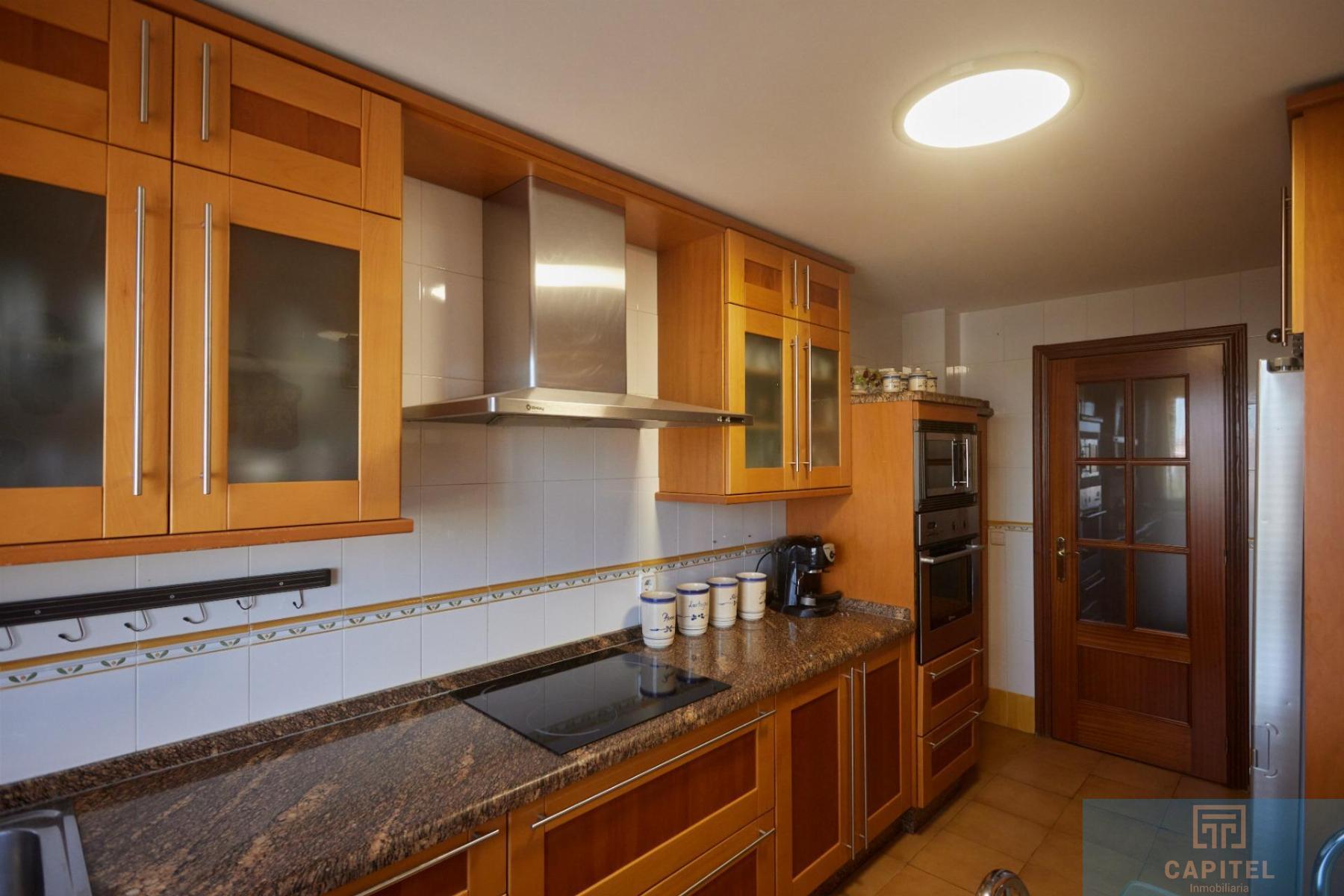 For sale of flat in Córdoba