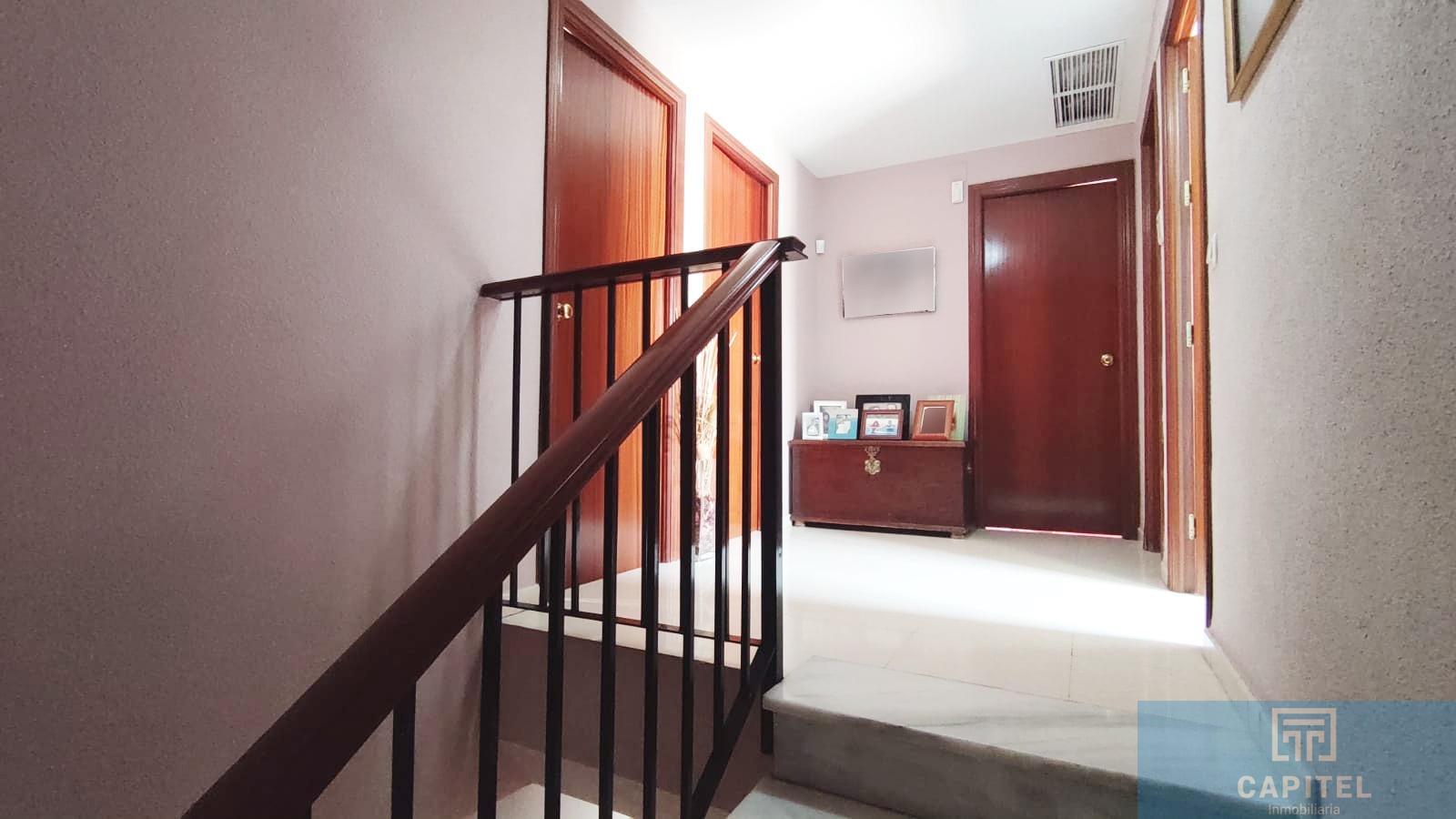 For sale of house in Córdoba